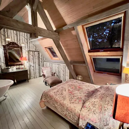 Maison En Pierre Dans La Foret - Piscine & Calme Сasa de vacaciones *