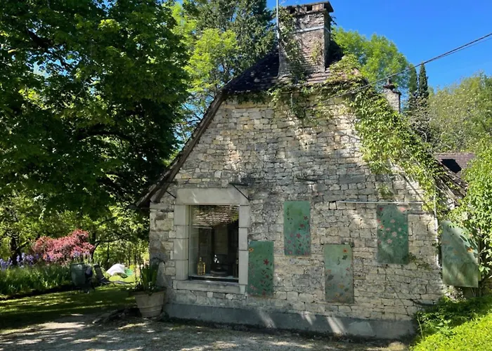 Hébergement de vacances Maison En Pierre Dans La Forêt - Piscine&calme